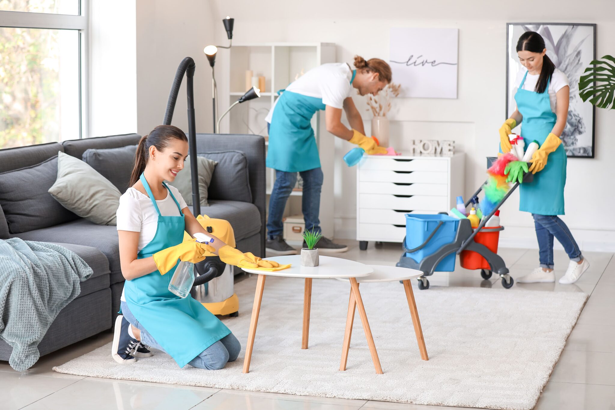 How Much Does House Cleaning Cost in 2023?